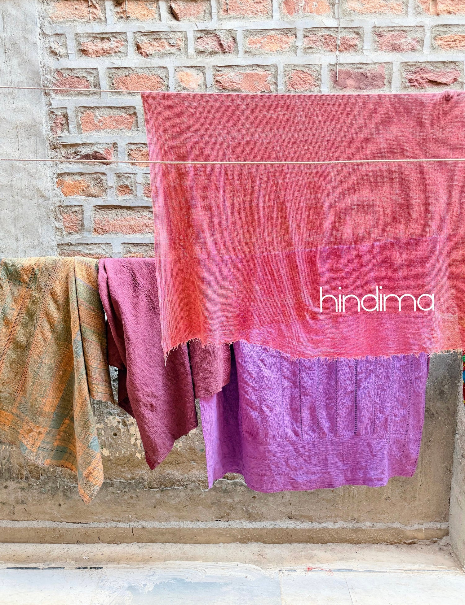 Plaid Hindima kantha brodé à la main