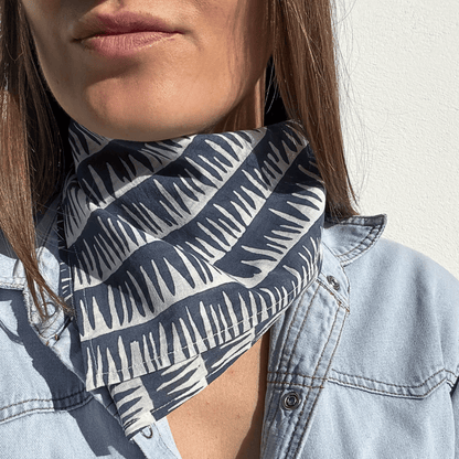 Bandana bleu rayé