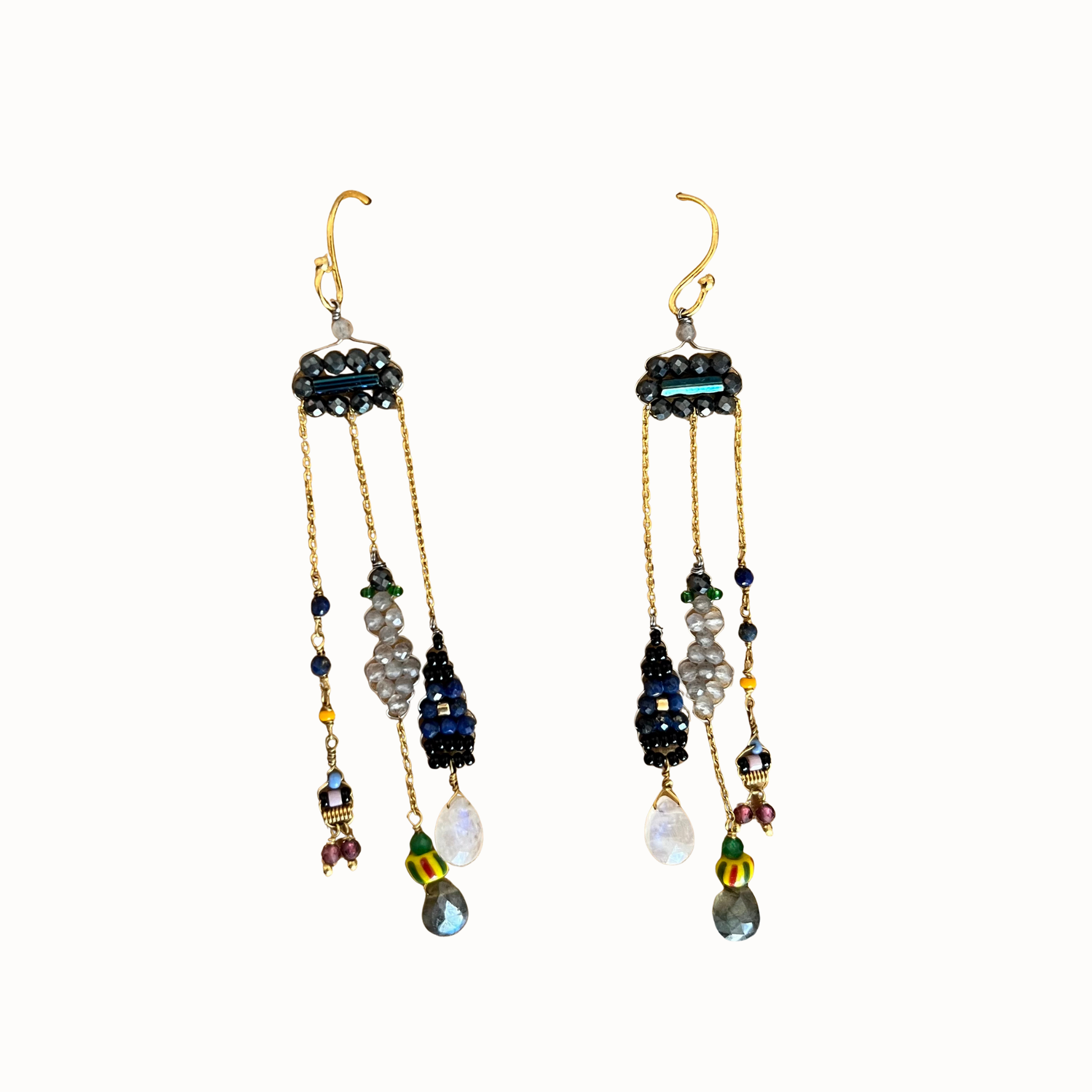 Jolies boucles d'oreilles en perles & pierres semi précieuses