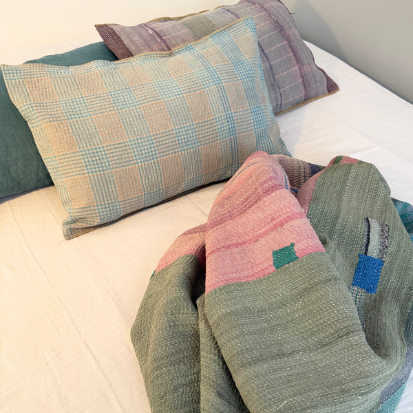 Coussin Jhappi bleu clair