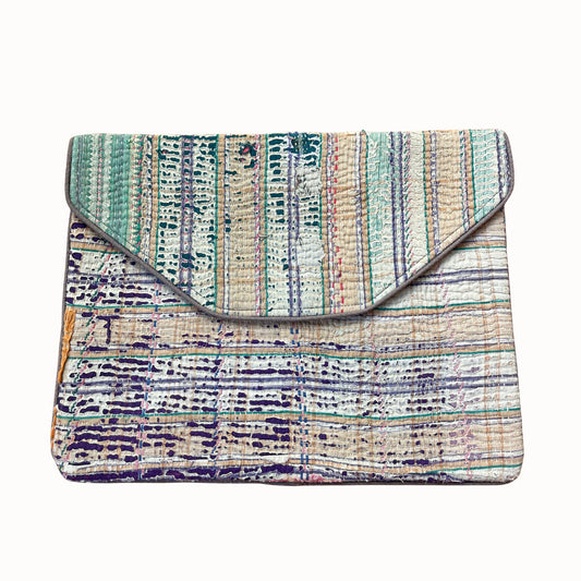 Housse d'ordinateur Tara patch