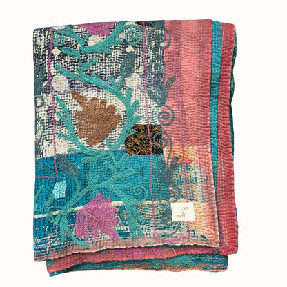 Plaid Kantha brodé bleu