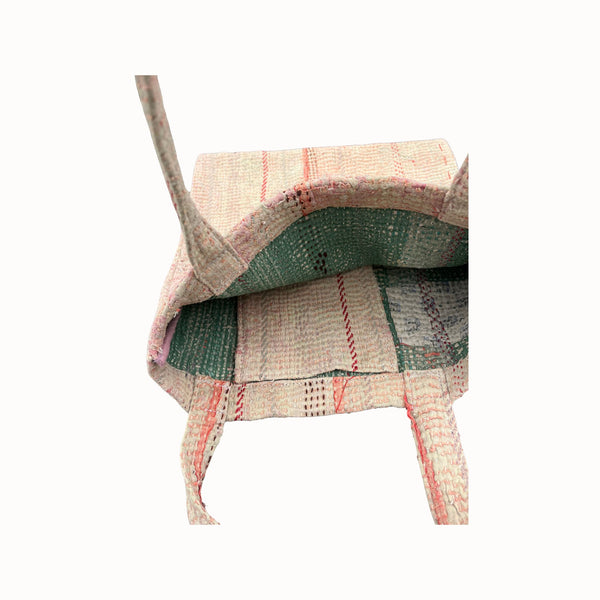 Sac Neela rose