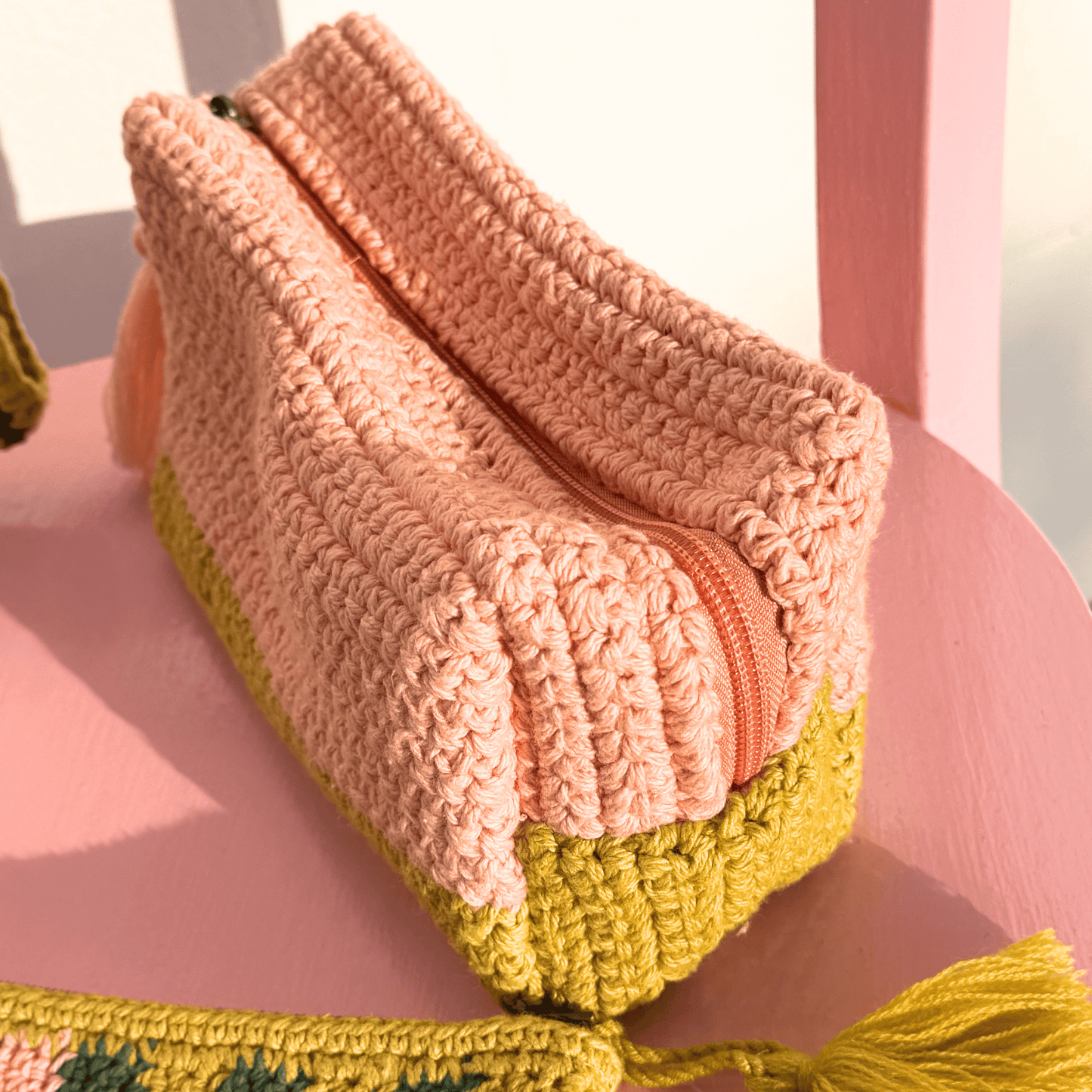 Trousse crochet bicolore