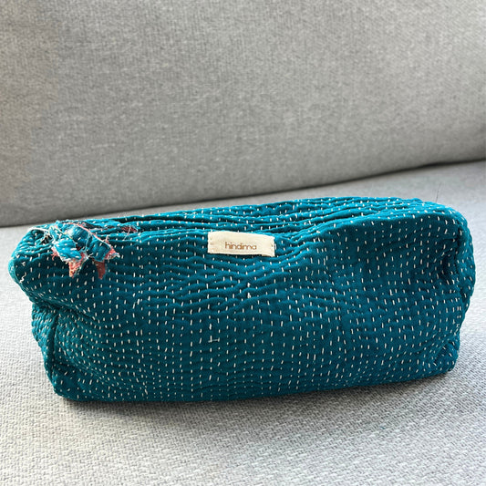 Trousse Pia bleue canard